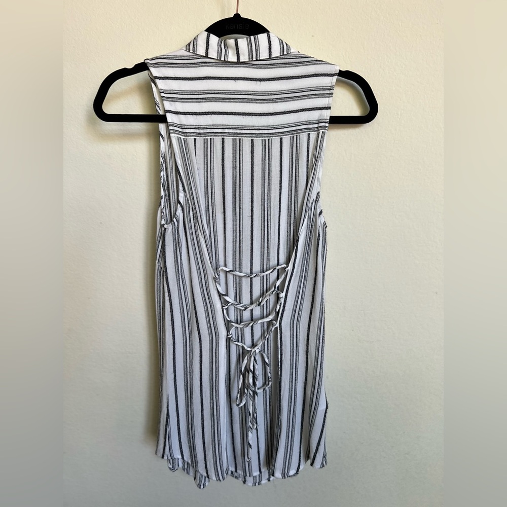 BCBGeneration Tunic - Picture 2 of 5